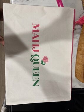 MAHJ QUEEN Canvas Zip Pouch - White & Pink